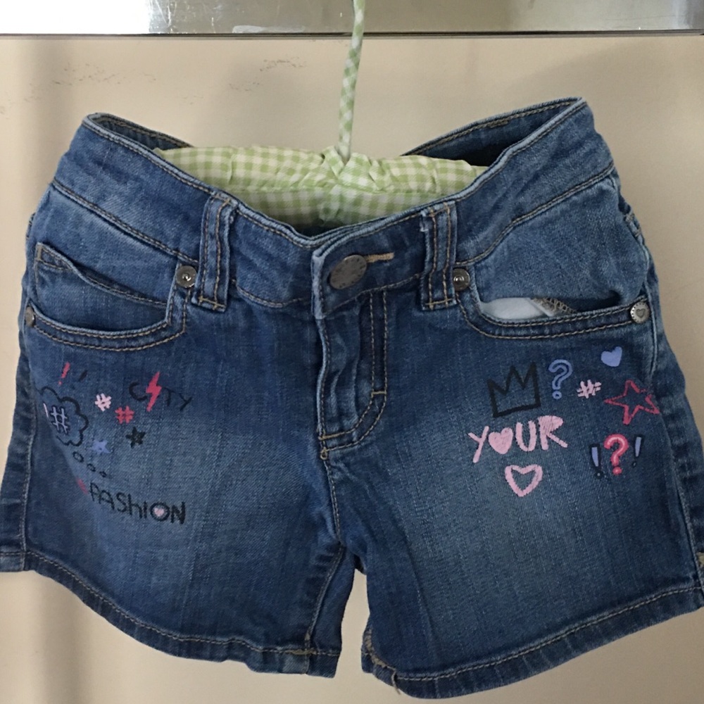 Benetton denim shorts size 5-6